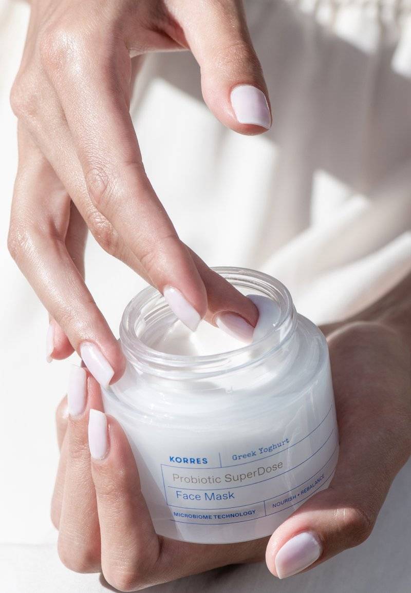 KORRES KORRES YOGHURT HYDRA-BIOME FACE MASK - Face mask Meist gekauft