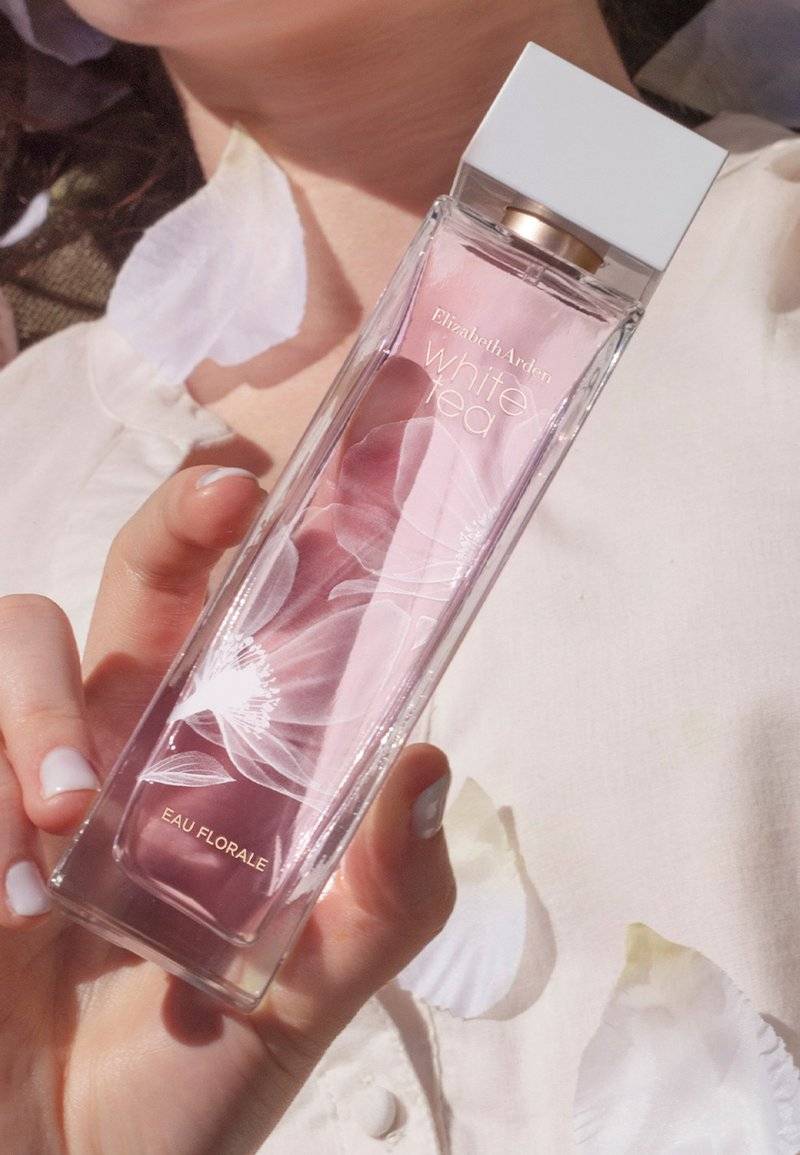 Elizabeth Arden Elizabeth Arden WHITE TEA EAU FLORALE EAU DE TOILETTE - Eau de Toilette Weihnachtsangebot