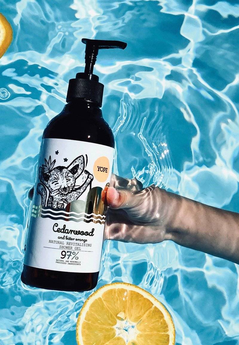 Yope Yope SHOWER GEL - Shower gel - cedarwood & bitter orange Osterangebot