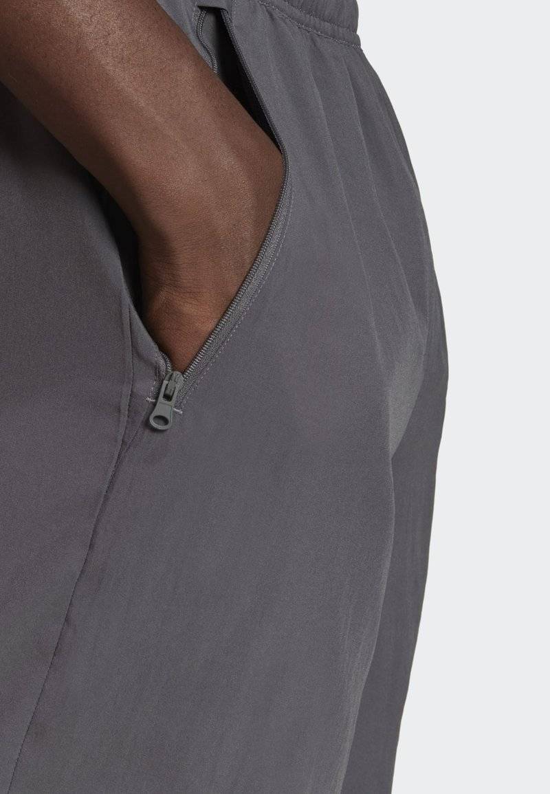adidas Performance adidas Performance ESSENTIALS WOVEN - Sports shorts - grey Discount Store für neue Produkte