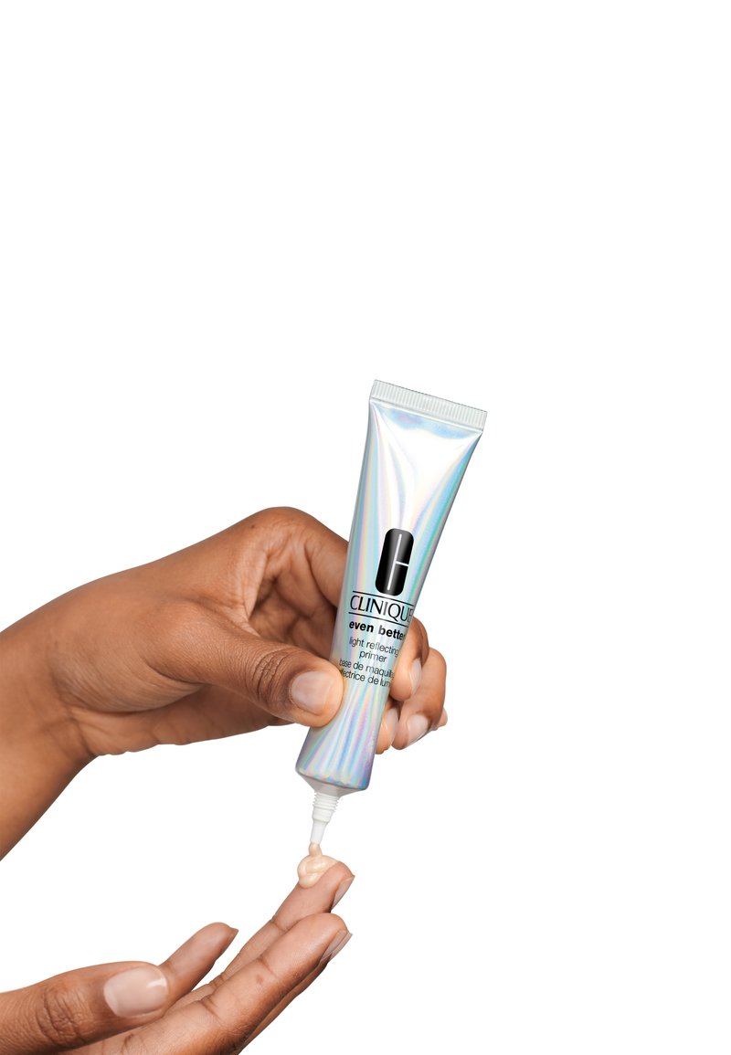 Clinique Clinique EVEN BETTER LIGHT REFLECTING PRIMER - Primer Weihnachtsangebot