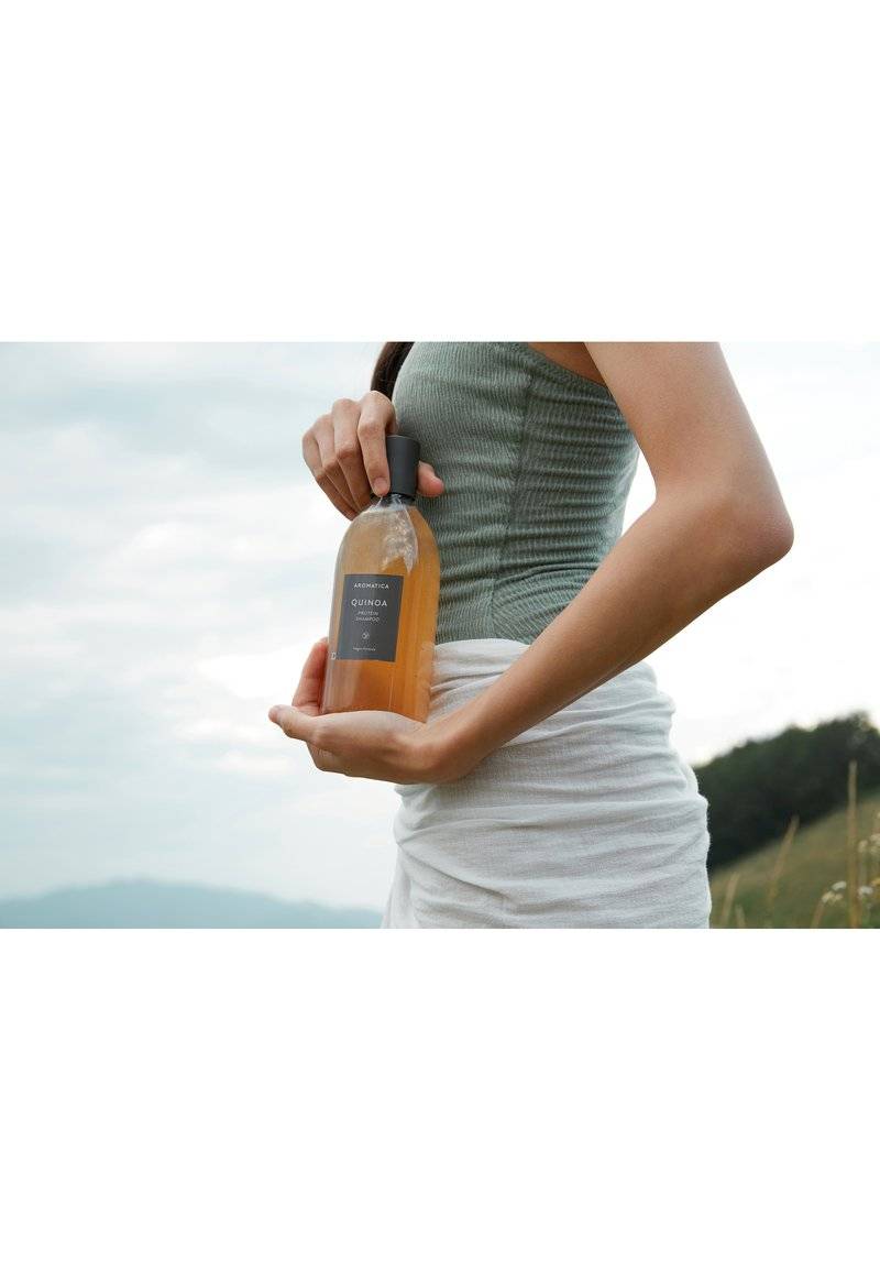 aromatica aromatica QUINOA PROTEIN SHAMPOO - Shampoo Nur für heute